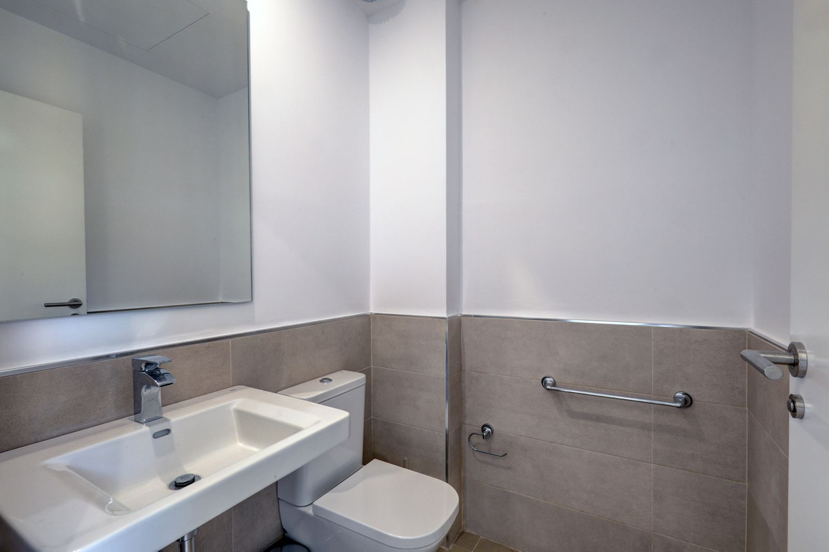 Se vende Adosada de 4 dormitorios en Costa Del Sol, Málaga, España