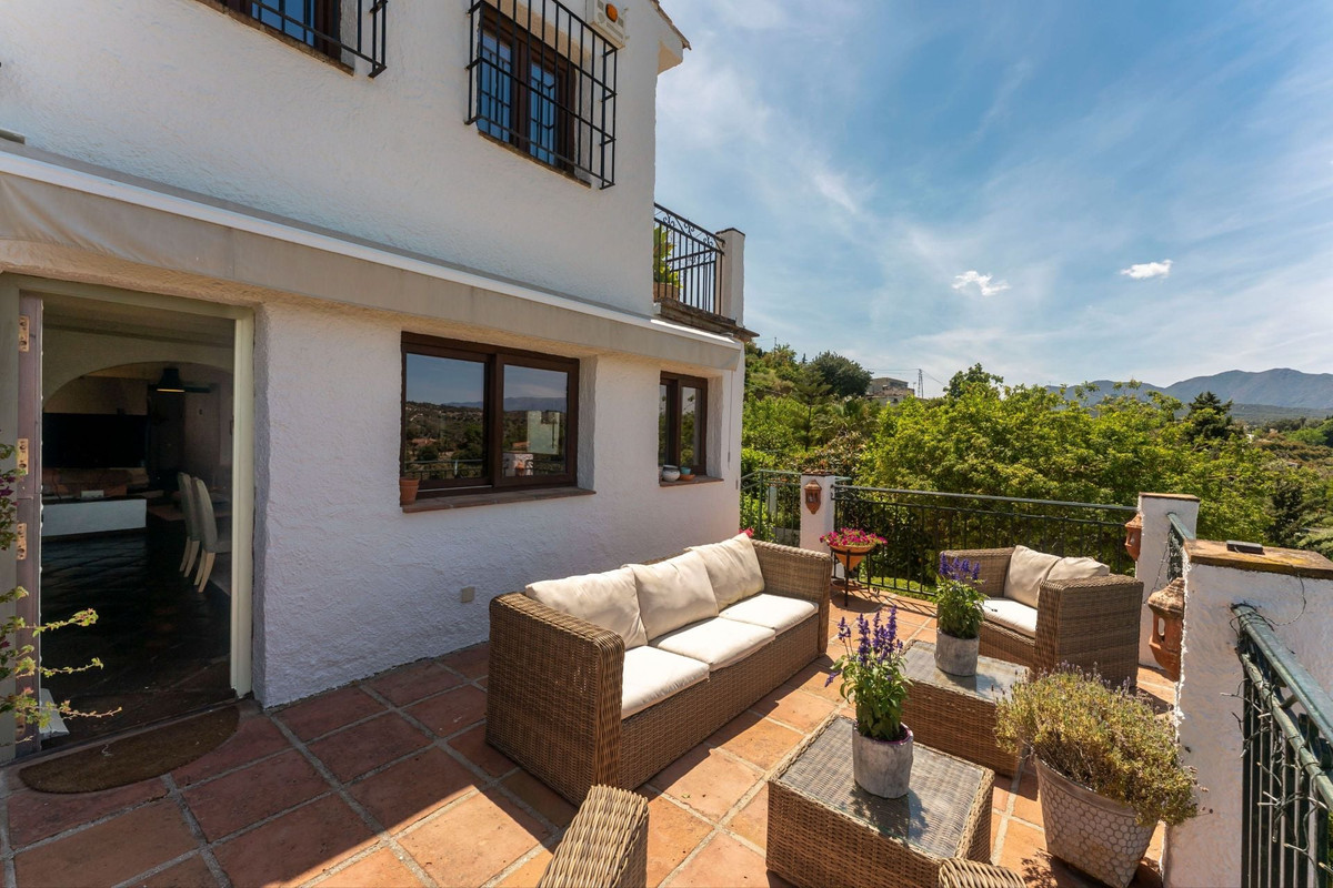 3 Bed Townhouse for sale in Alhaurín El Grande Costa Del Sol, Málaga, Spain