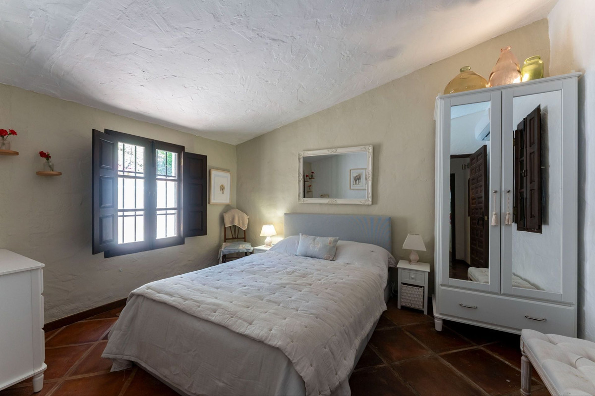 3 Bed Townhouse for sale in Alhaurín El Grande Costa Del Sol, Málaga, Spain