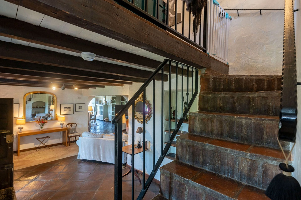 3 Bed Townhouse for sale in Alhaurín El Grande Costa Del Sol, Málaga, Spain