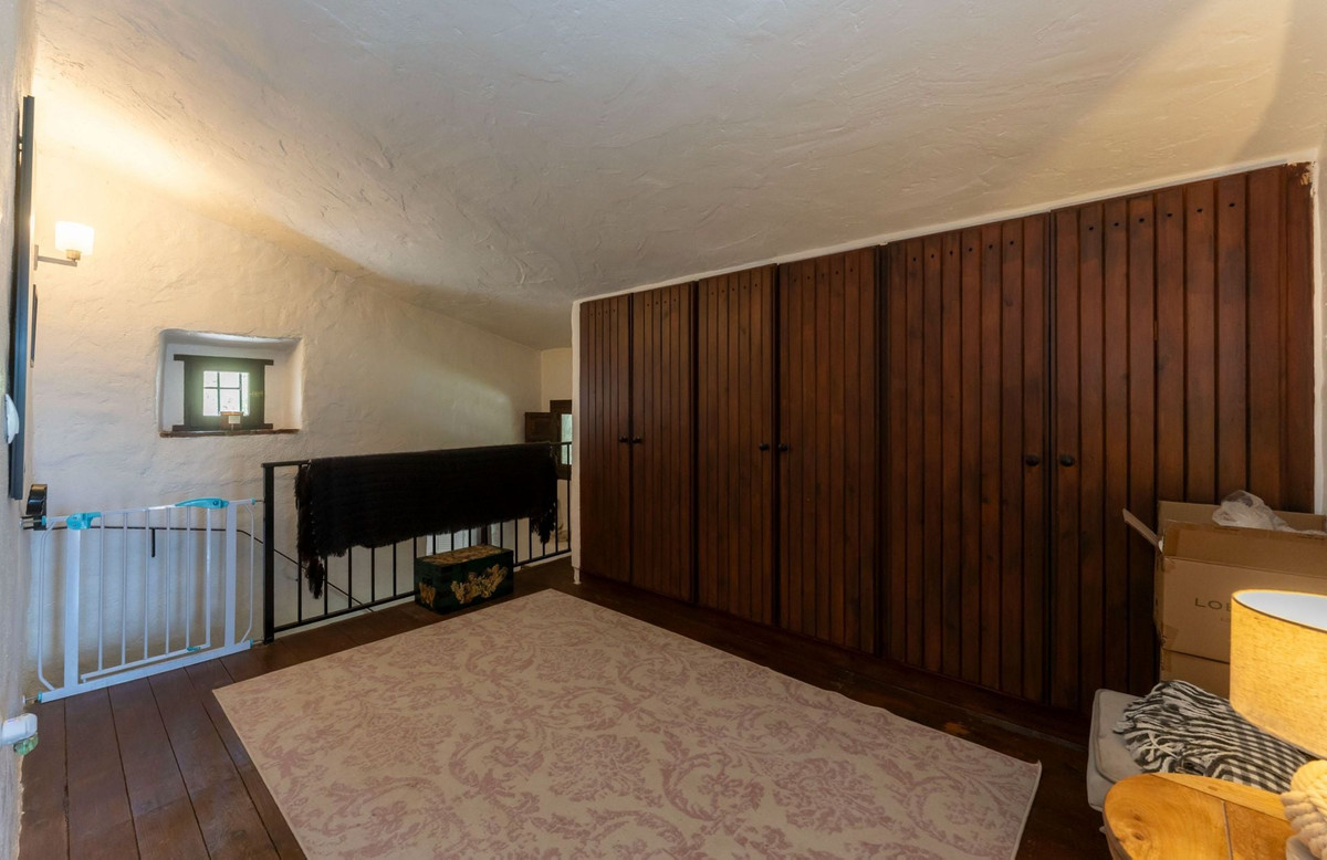 3 Bed Townhouse for sale in Alhaurín El Grande Costa Del Sol, Málaga, Spain