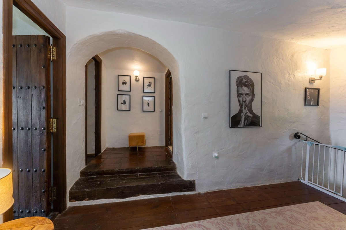 3 Bed Townhouse for sale in Alhaurín El Grande Costa Del Sol, Málaga, Spain