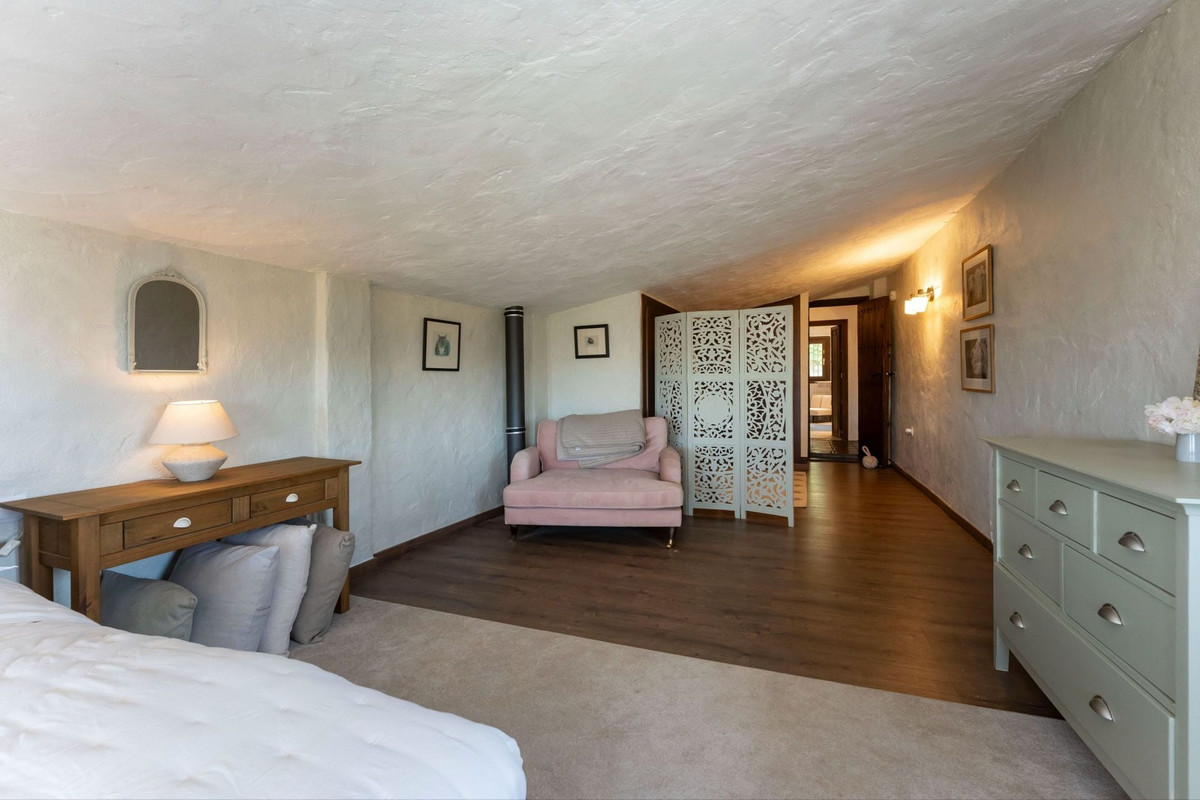 3 Bed Townhouse for sale in Alhaurín El Grande Costa Del Sol, Málaga, Spain