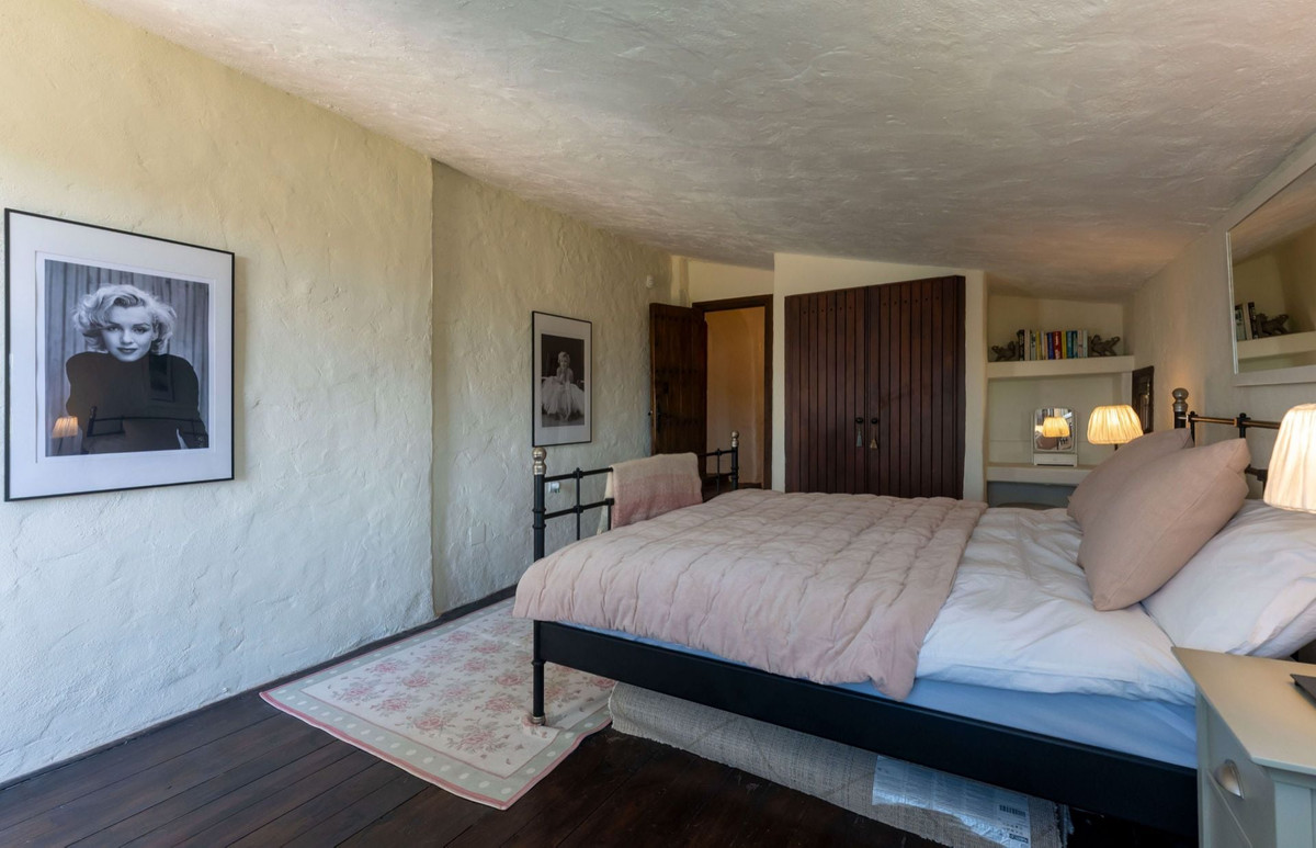 3 Bed Townhouse for sale in Alhaurín El Grande Costa Del Sol, Málaga, Spain