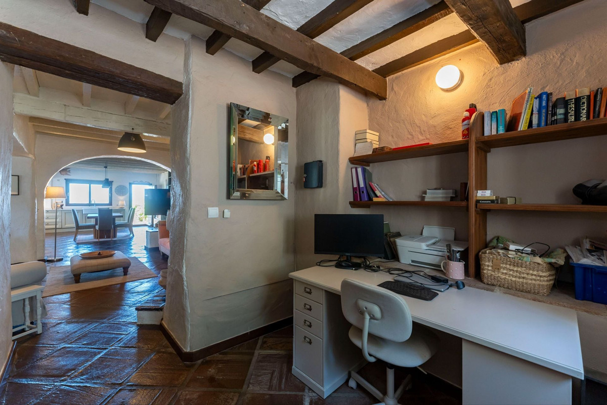 3 Bed Townhouse for sale in Alhaurín El Grande Costa Del Sol, Málaga, Spain