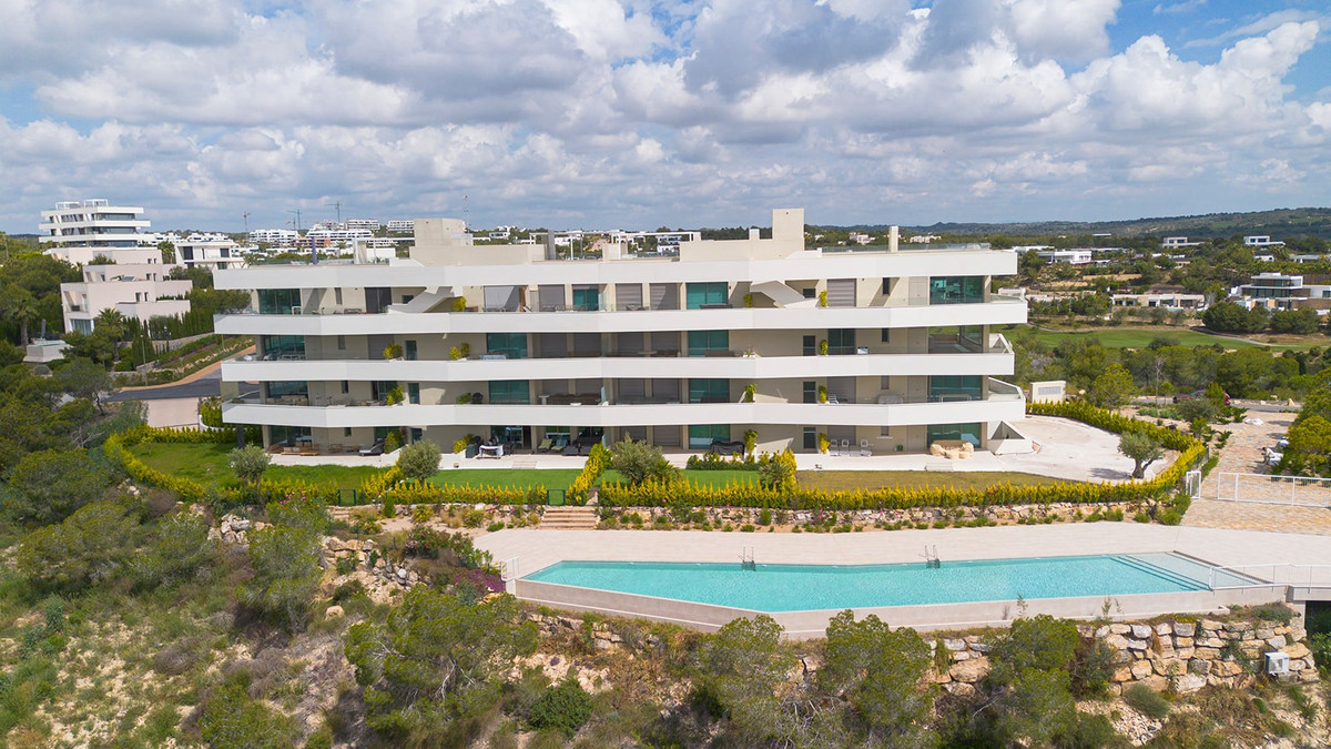 3 Bed Apartment for sale in Las Colinas Golf Costa Blanca, Alicante, Spain