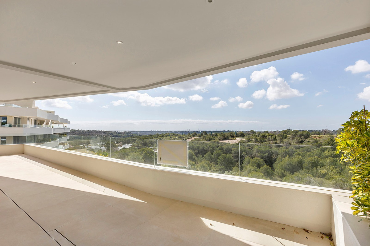 3 Bed Apartment for sale in Las Colinas Golf Costa Blanca, Alicante, Spain