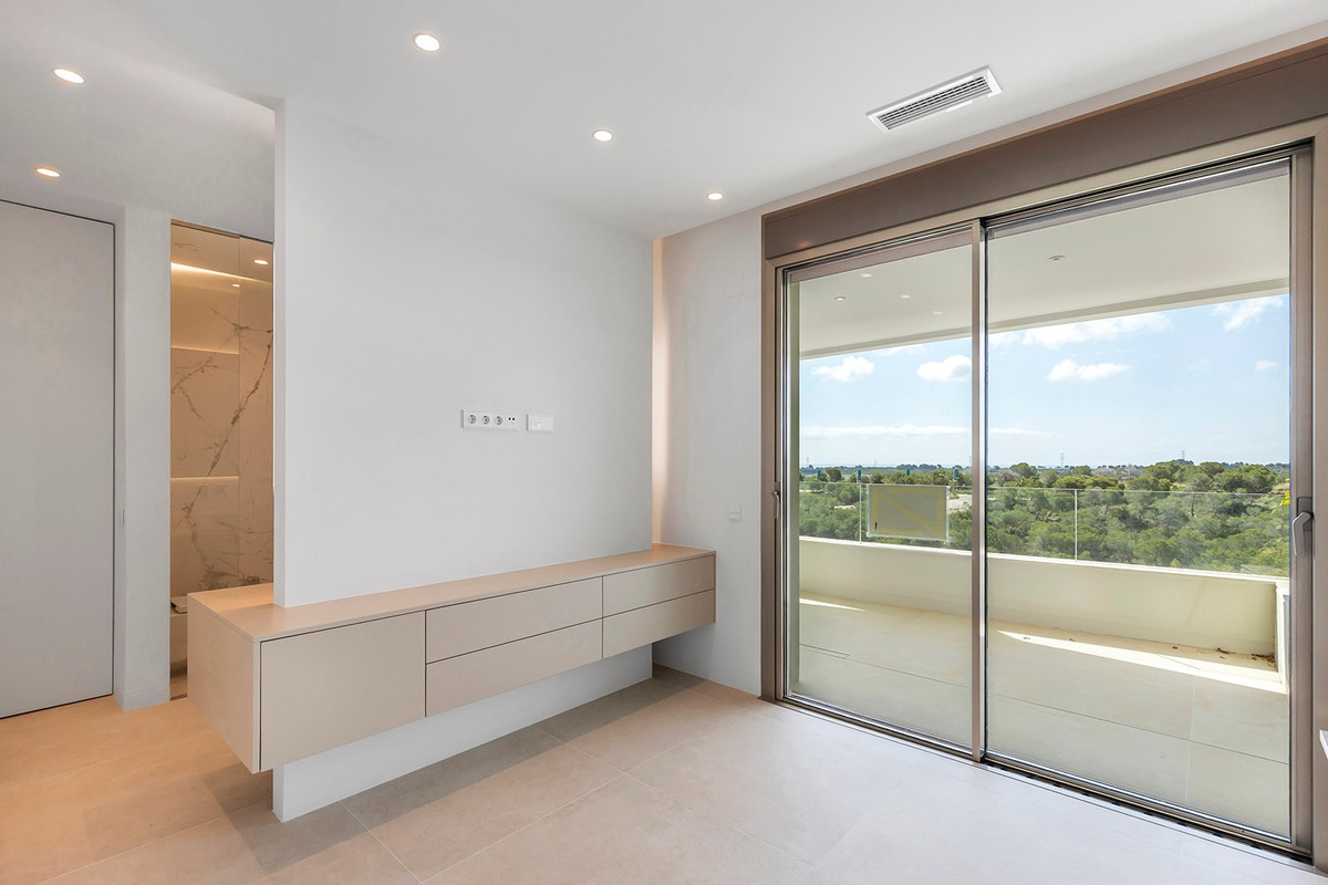 3 Bed Apartment for sale in Las Colinas Golf Costa Blanca, Alicante, Spain
