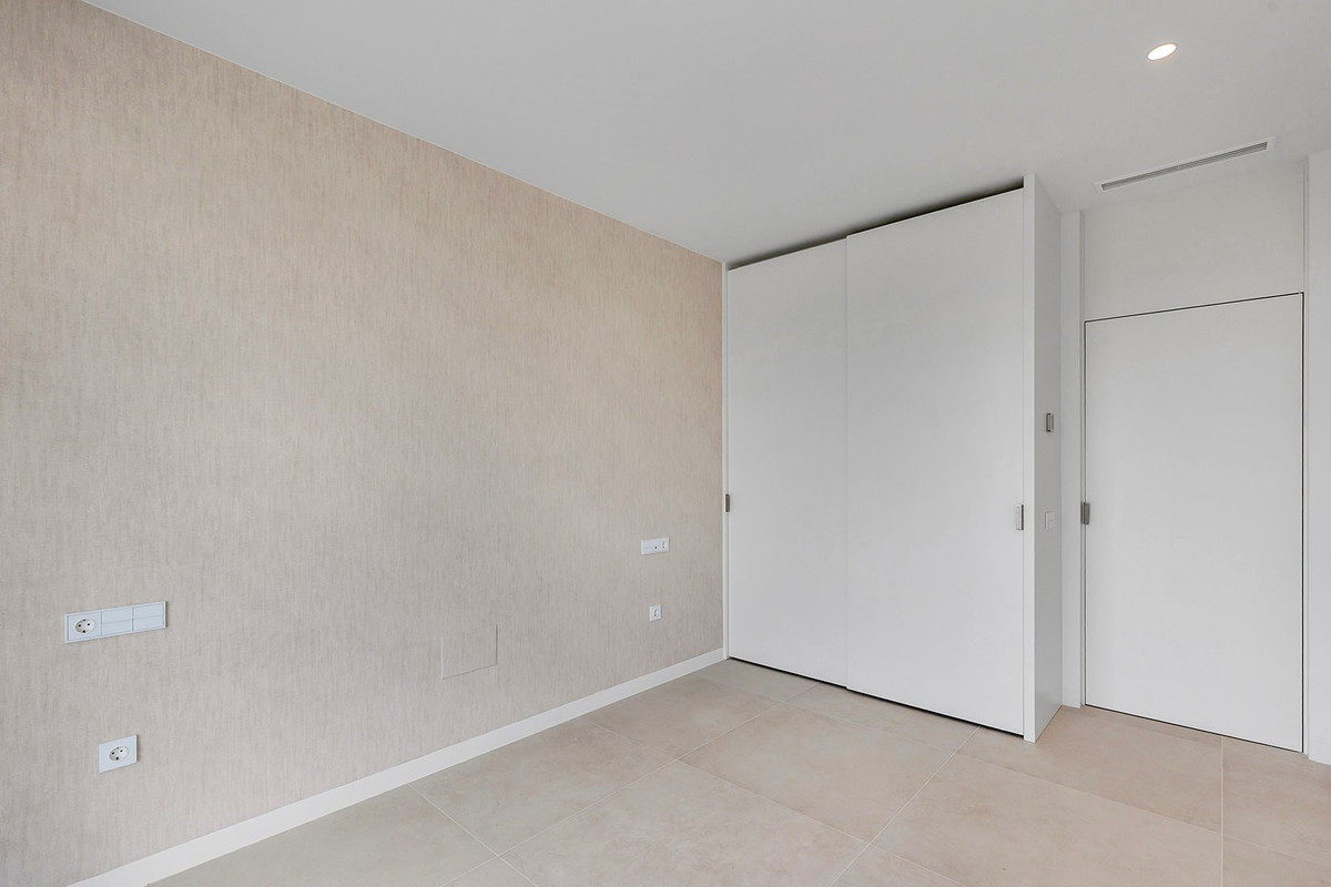 3 Bed Apartment for sale in Las Colinas Golf Costa Blanca, Alicante, Spain
