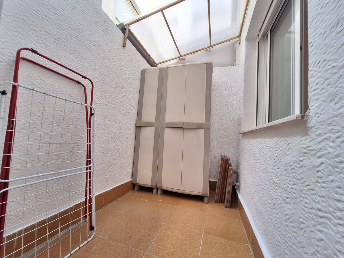 2 Bed Apartment for sale in Gran Alacant Costa Blanca, Alicante, Spain