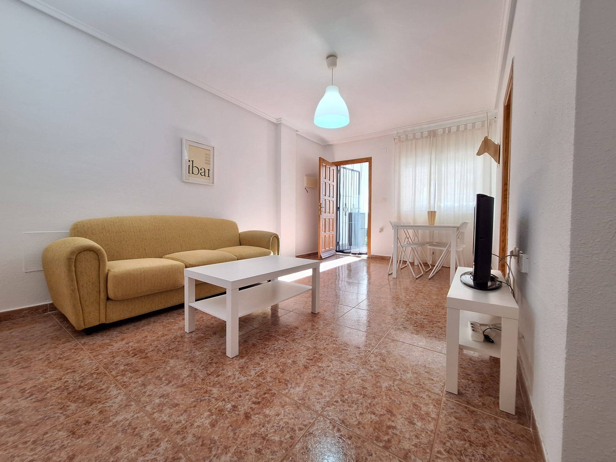 2 Bed Apartment for sale in Gran Alacant Costa Blanca, Alicante, Spain