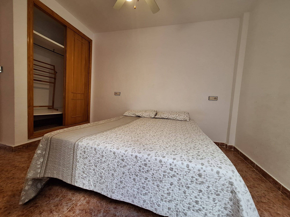 2 Bed Apartment for sale in Gran Alacant Costa Blanca, Alicante, Spain