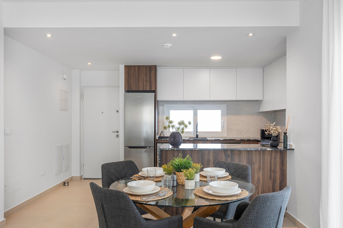 Se vende Apartamento Planta Baja de 2 dormitorios en Costa Blanca, Alicante, España
