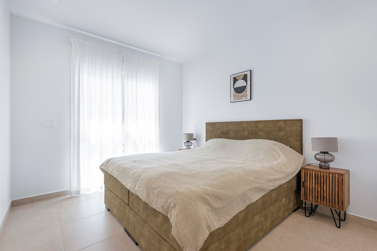 Se vende Apartamento Planta Baja de 2 dormitorios en Costa Blanca, Alicante, España