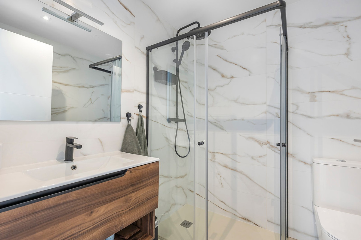 Se vende Apartamento Planta Baja de 2 dormitorios en Costa Blanca, Alicante, España