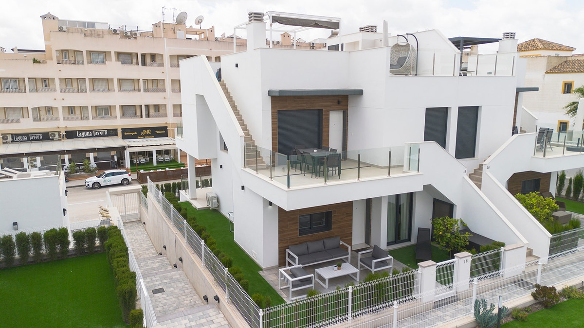 Se vende Apartamento Planta Baja de 2 dormitorios en Costa Blanca, Alicante, España