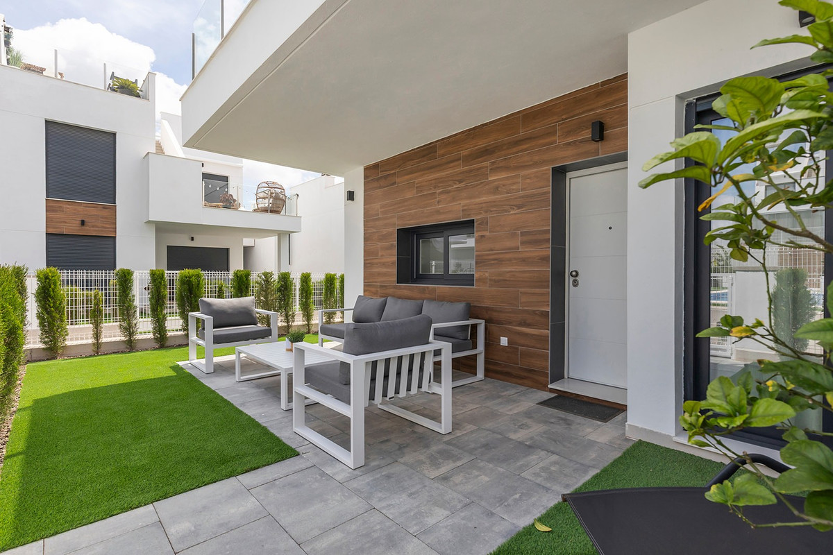 Se vende Apartamento Planta Baja de 2 dormitorios en Costa Blanca, Alicante, España
