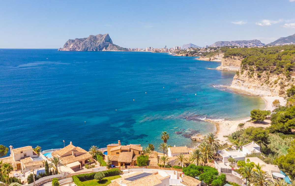 Se vende Villa - Chalet de 3 dormitorios en Costa Blanca, Alicante, España