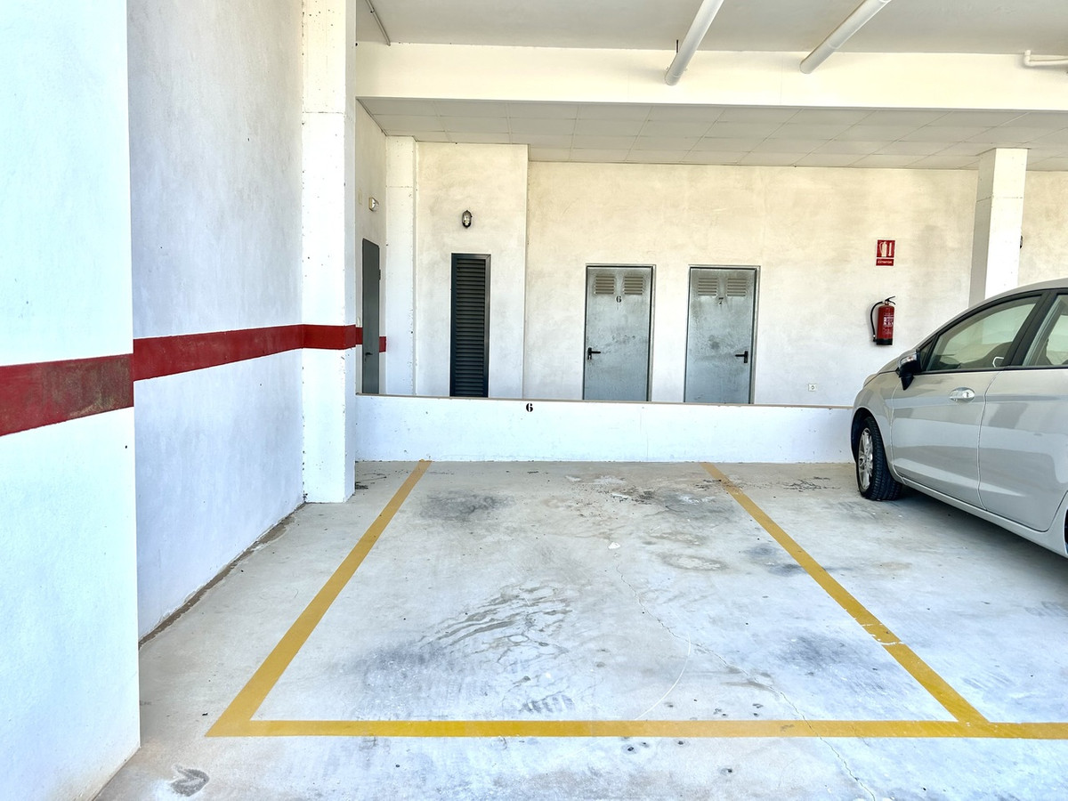 2 Bed Apartment for sale in Villamartin Costa Blanca, Alicante, Spain