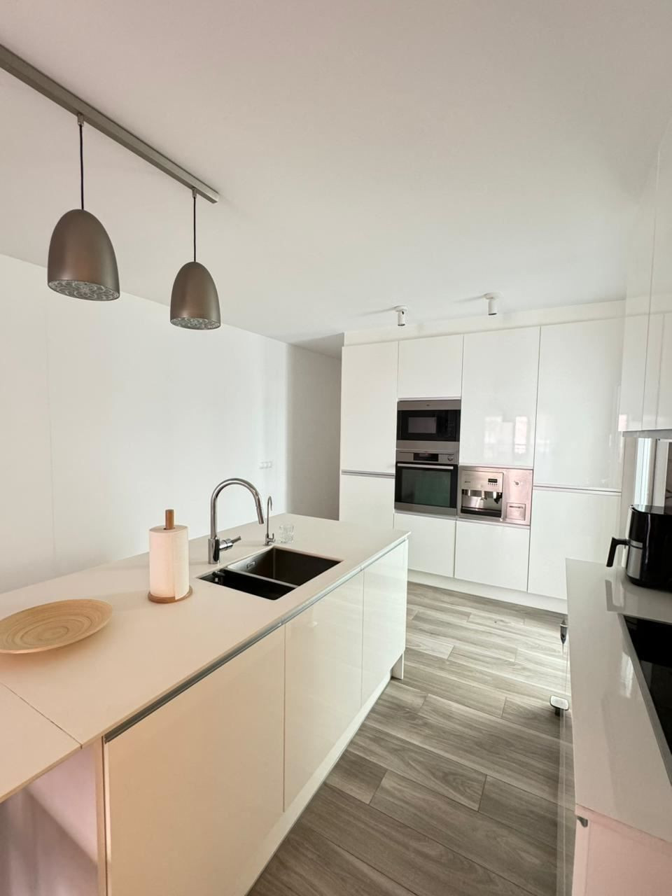 Se vende Apartamento Planta Media de 3 dormitorios en Costa Blanca, Alicante, España