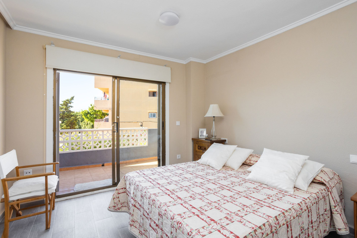 2 Bed Townhouse for sale in Torrevieja Costa Blanca, Alicante, Spain