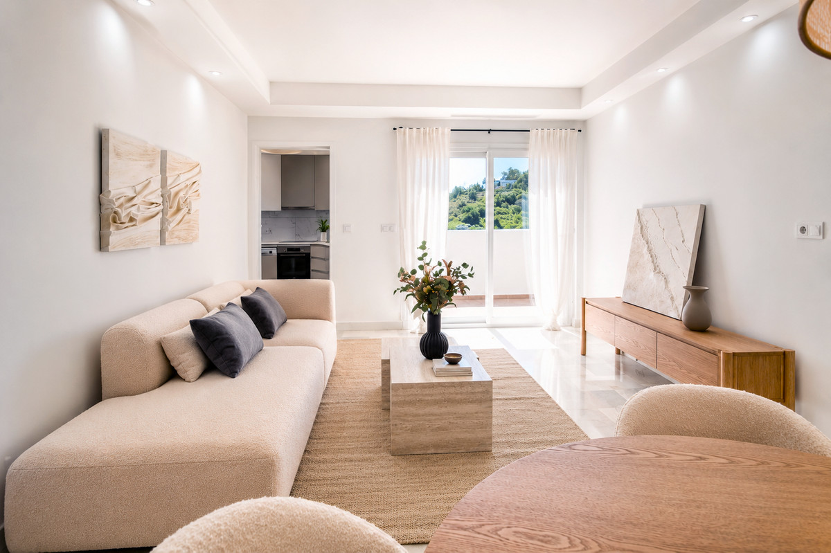 2 Bed Apartment for sale in Estepona Costa Del Sol, Málaga, Spain