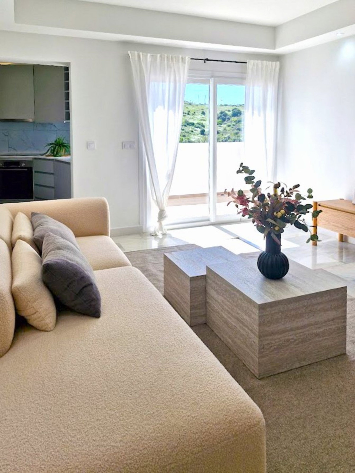 2 Bed Apartment for sale in Estepona Costa Del Sol, Málaga, Spain