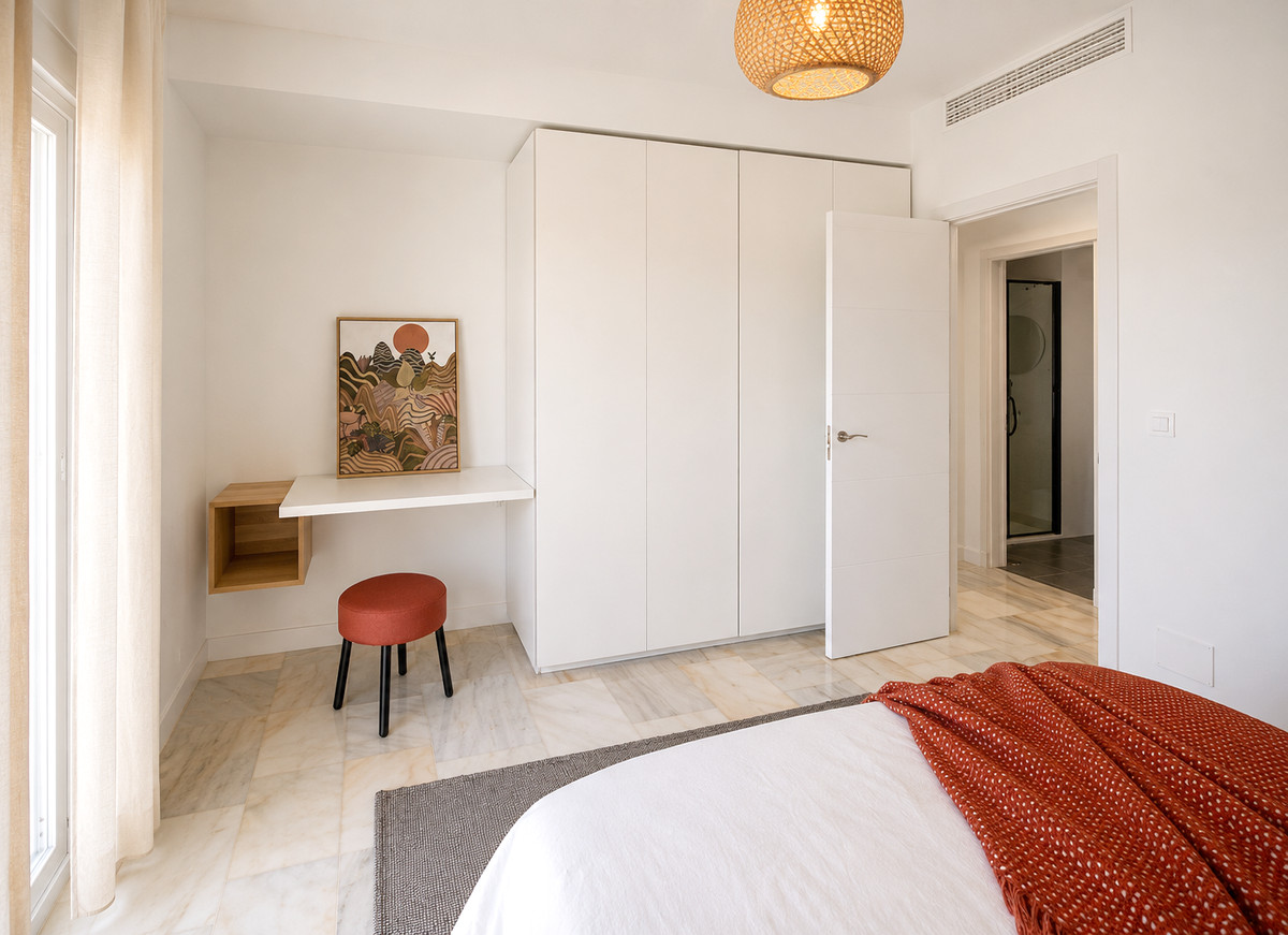2 Bed Apartment for sale in Estepona Costa Del Sol, Málaga, Spain