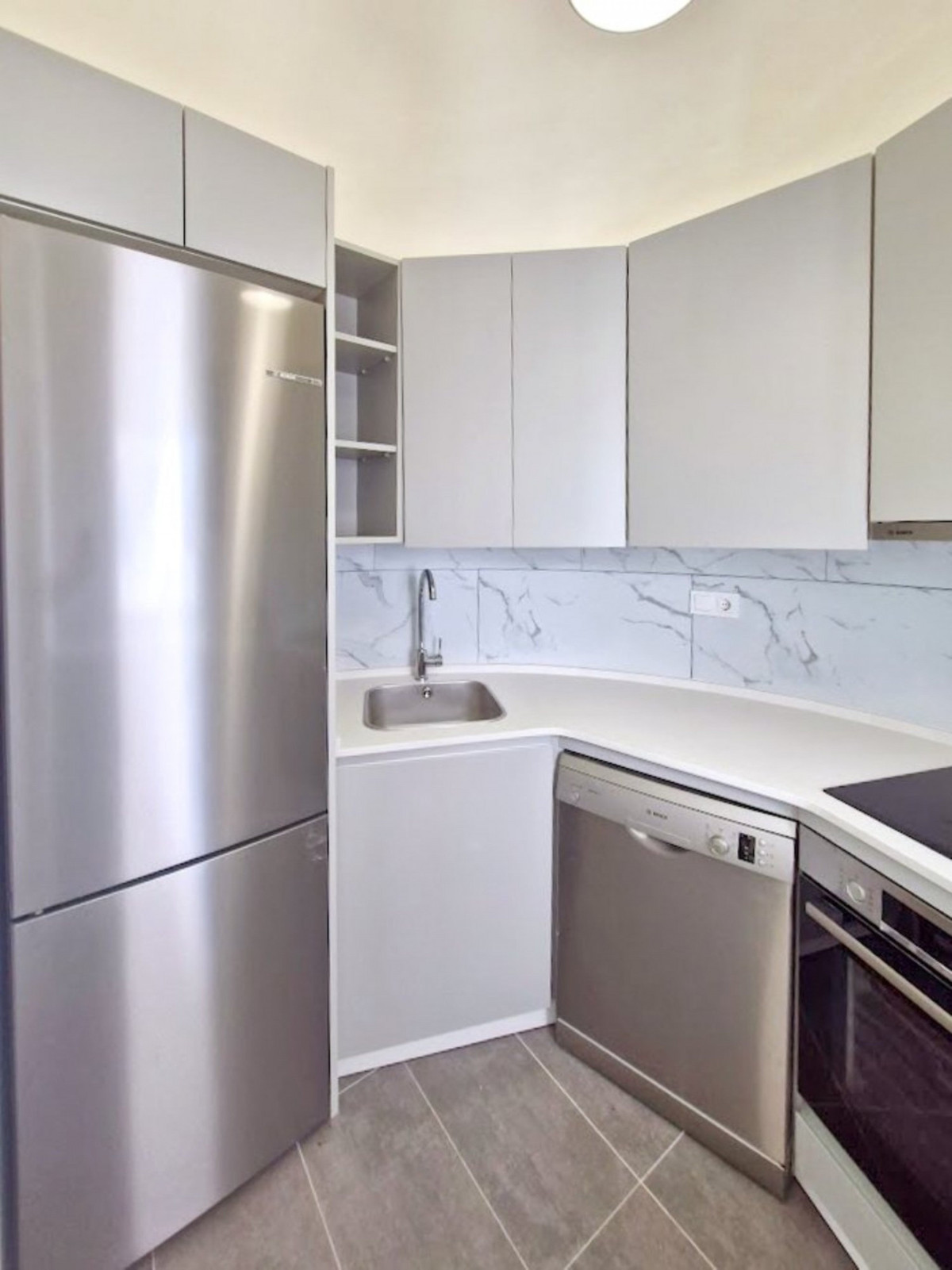 2 Bed Apartment for sale in Estepona Costa Del Sol, Málaga, Spain