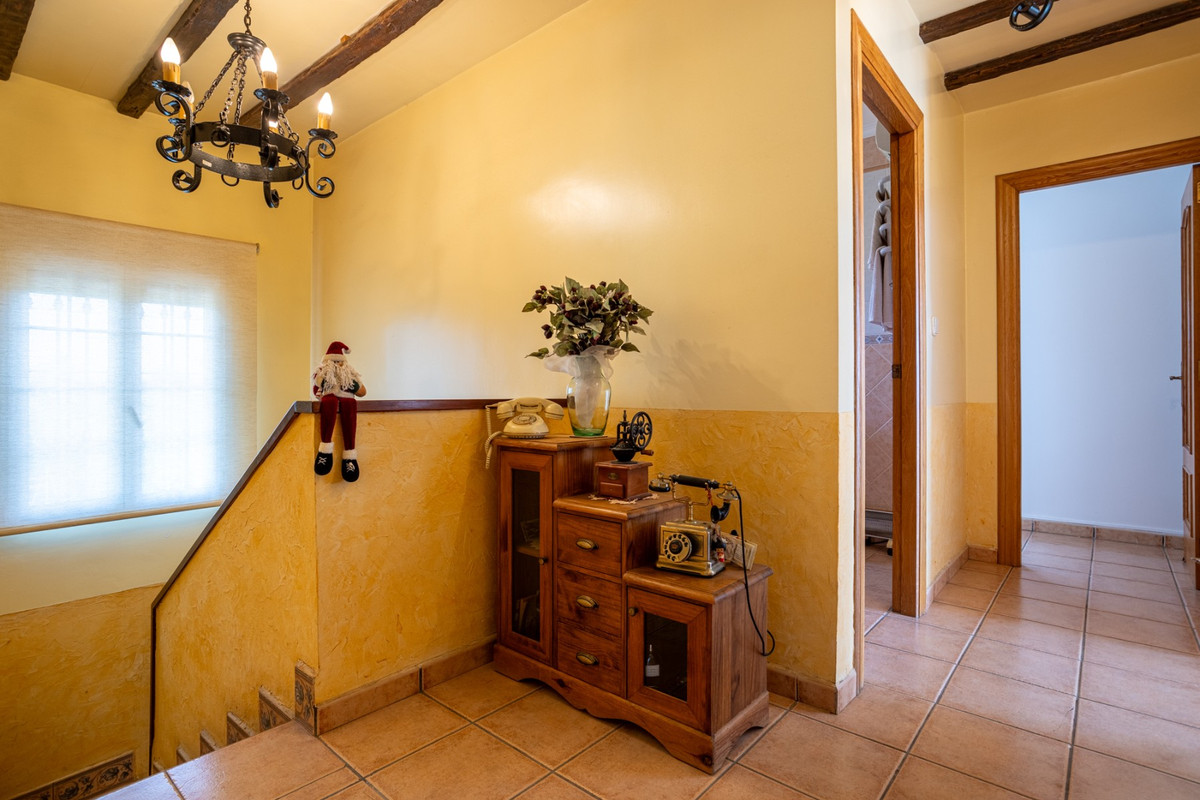 Se vende Villa - Chalet de 5 dormitorios en Costa Blanca, Alicante, España