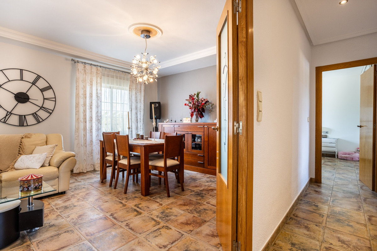 Se vende Villa - Chalet de 5 dormitorios en Costa Blanca, Alicante, España