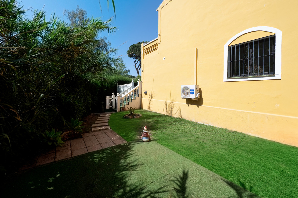Se vende Adosada de 2 dormitorios en Costa Del Sol, Málaga, España