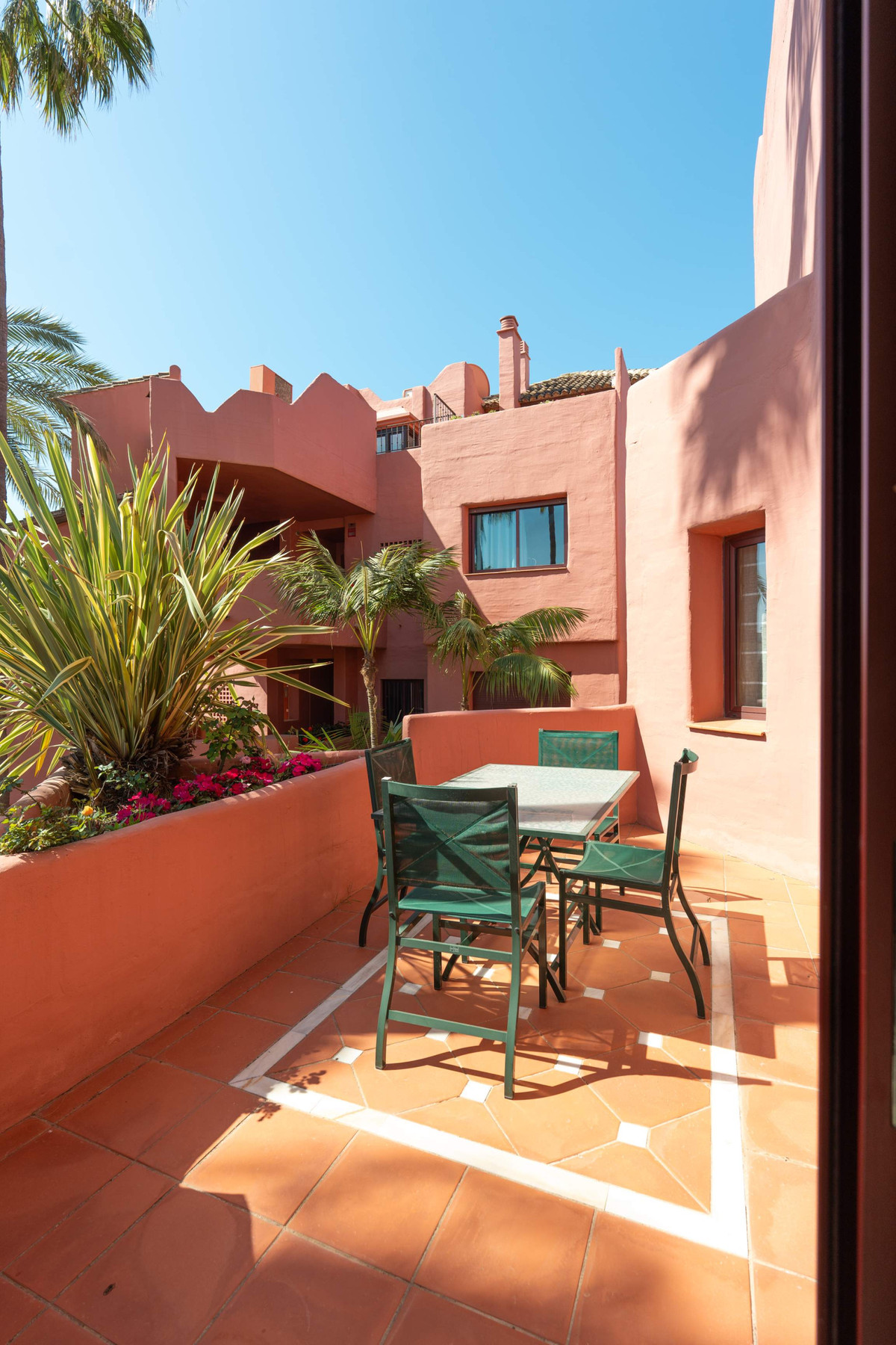 3 Bed Apartment for sale in Estepona Costa Del Sol, Málaga, Spain
