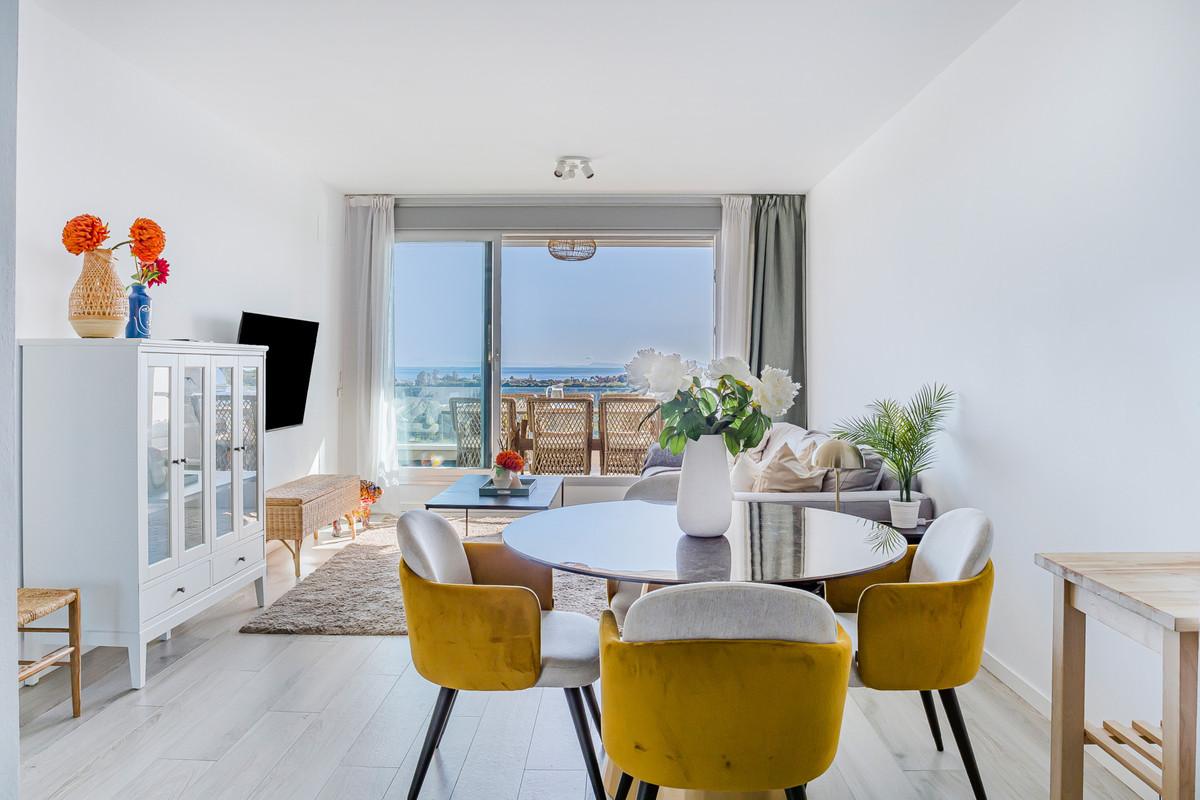 3 Bed Apartment for sale in Cancelada Costa Del Sol, Málaga, Spain