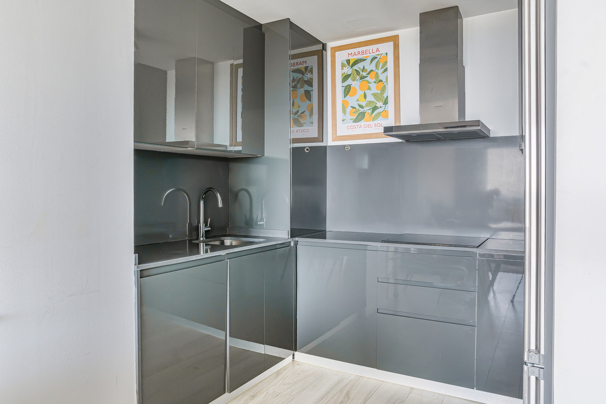 3 Bed Apartment for sale in Cancelada Costa Del Sol, Málaga, Spain