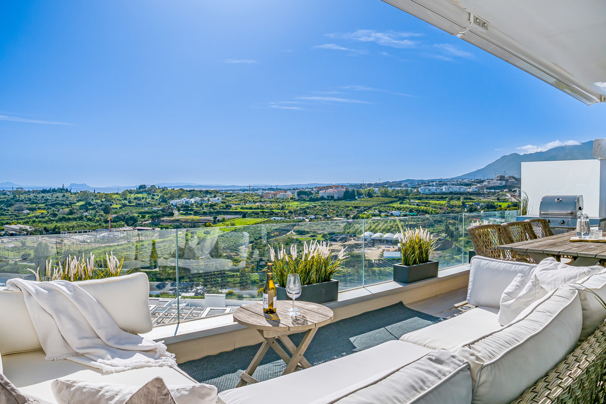3 Bed Apartment for sale in Cancelada Costa Del Sol, Málaga, Spain