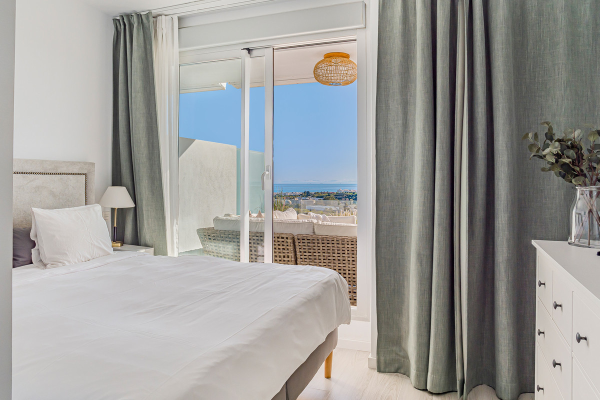 3 Bed Apartment for sale in Cancelada Costa Del Sol, Málaga, Spain