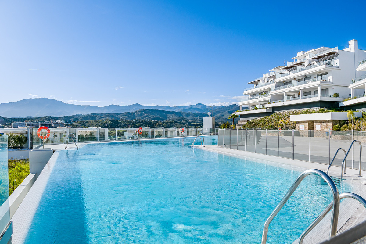 3 Bed Apartment for sale in Cancelada Costa Del Sol, Málaga, Spain