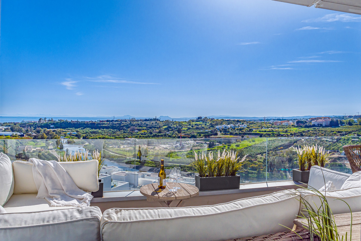 3 Bed Apartment for sale in Cancelada Costa Del Sol, Málaga, Spain