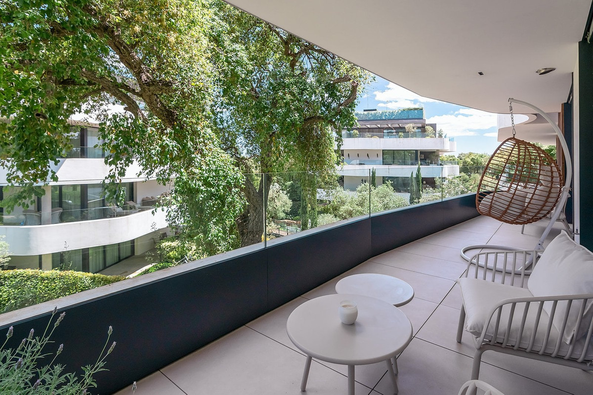 Se vende Apartamento Planta Media de 2 dormitorios en Costa Del Sol, Cadiz, España