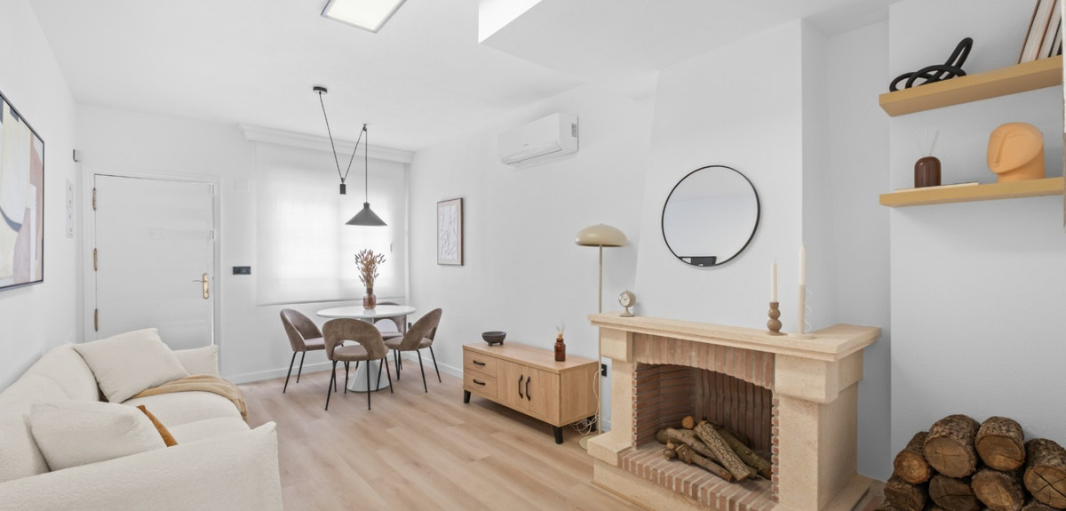 Se vende Villa - Chalet de 3 dormitorios en Costa Blanca, Alicante, España