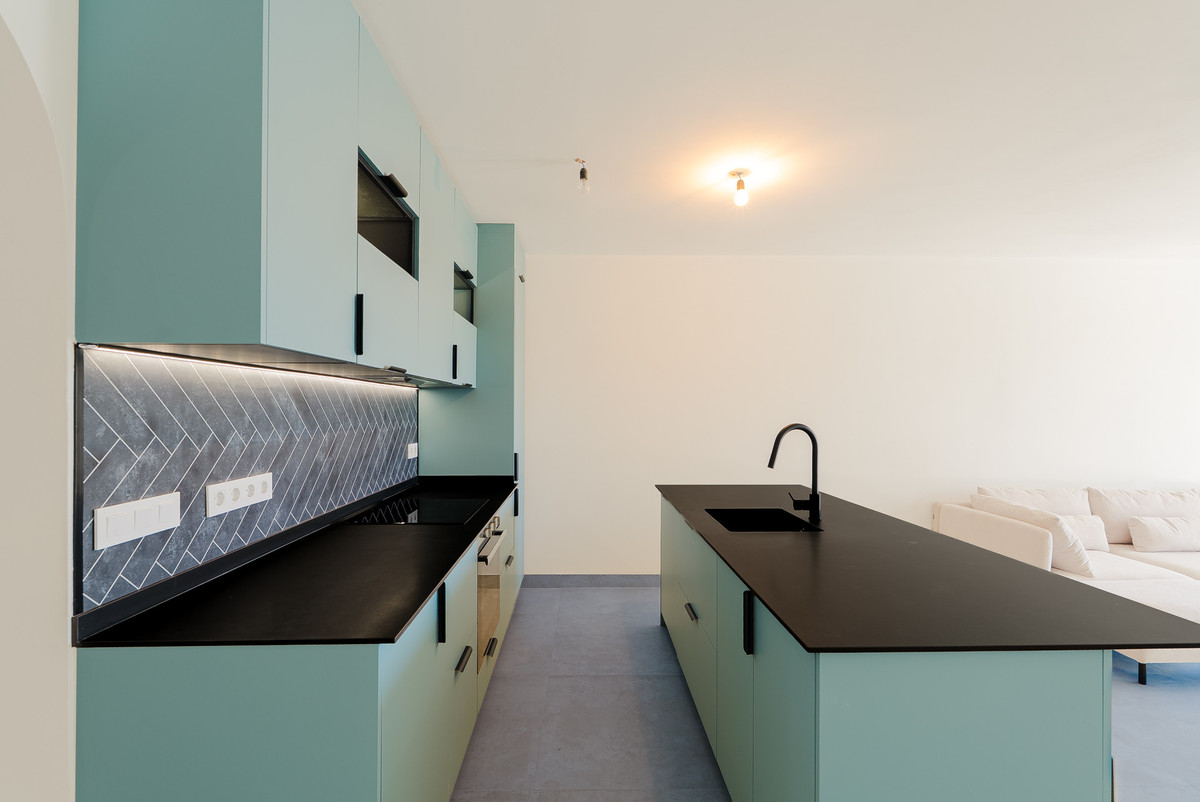 3 Bed Apartment for sale in Nueva Andalucía Costa Del Sol, Málaga, Spain
