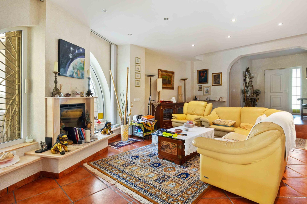 3 Bed Townhouse for sale in Cabo Roig Costa Blanca, Alicante, Spain