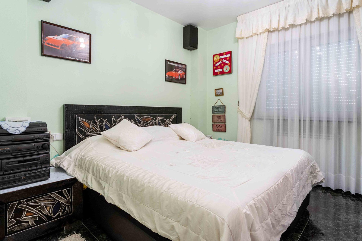 3 Bed Townhouse for sale in Cabo Roig Costa Blanca, Alicante, Spain
