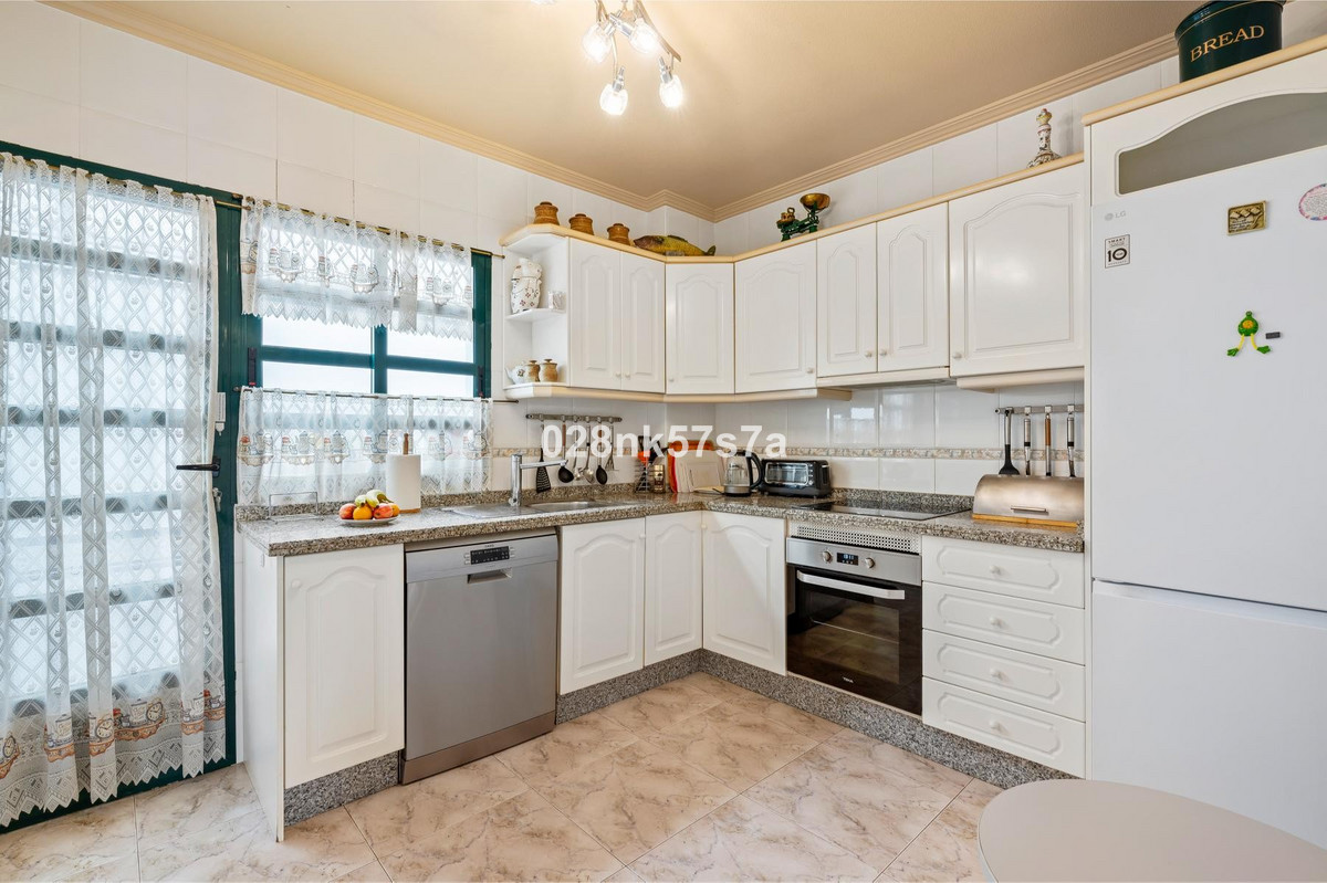 3 Bed Townhouse for sale in La Zenia Costa Blanca, Alicante, Spain