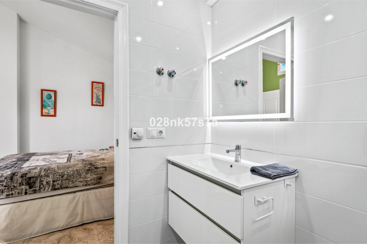 3 Bed Townhouse for sale in La Zenia Costa Blanca, Alicante, Spain