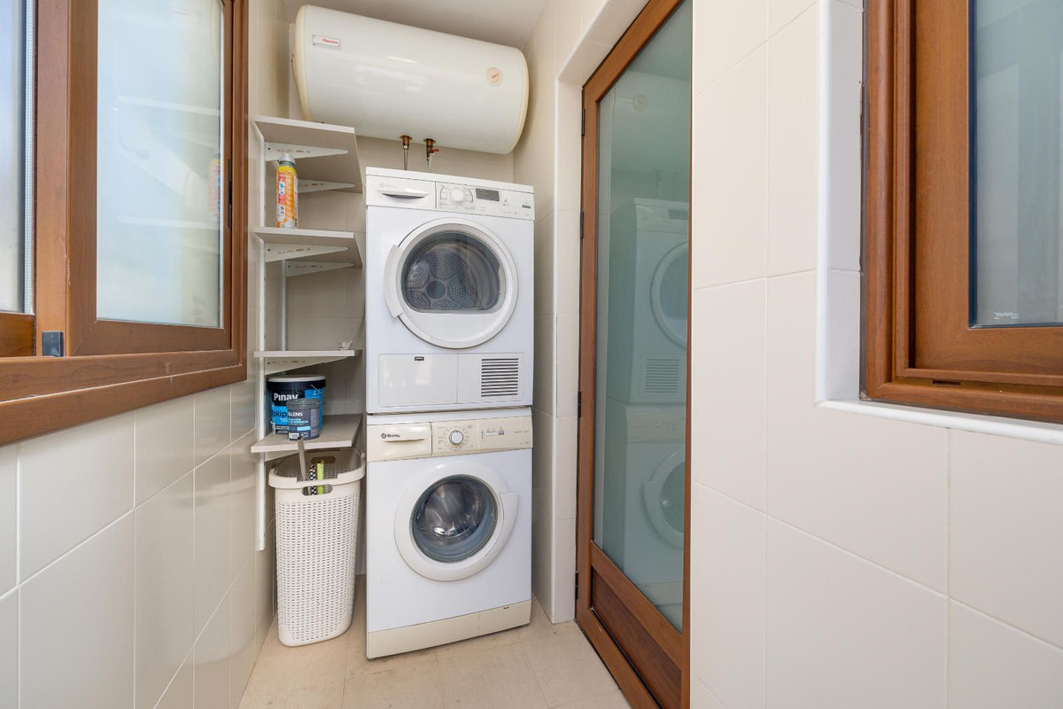 Se vende Apartamento Planta Baja de 2 dormitorios en Costa Blanca, Alicante, España