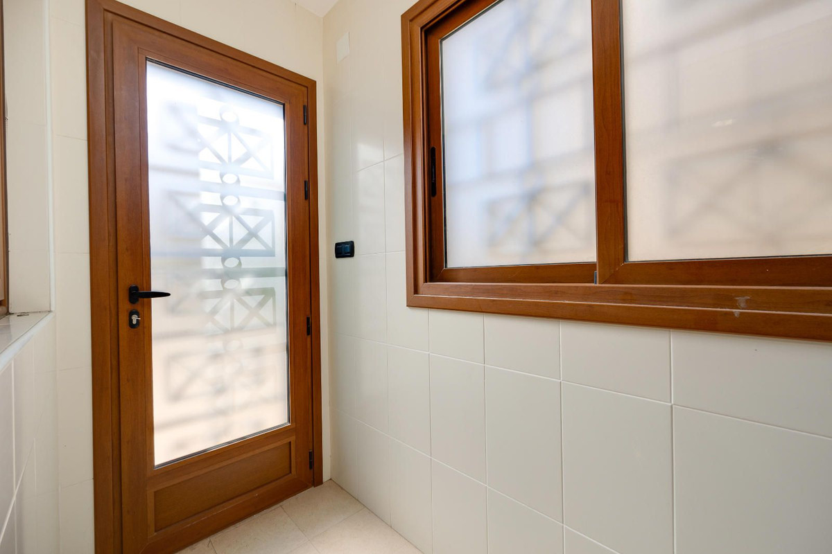 Se vende Apartamento Planta Baja de 2 dormitorios en Costa Blanca, Alicante, España