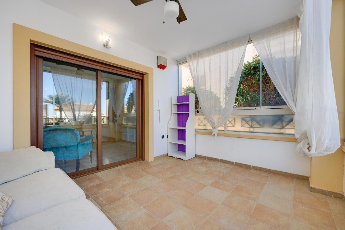 Se vende Apartamento Planta Baja de 2 dormitorios en Costa Blanca, Alicante, España