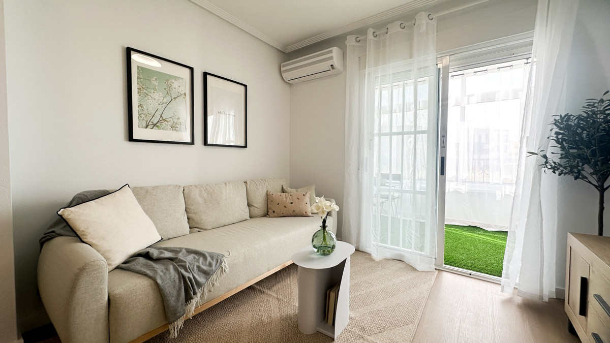 2 Bed Apartment for sale in Playa Flamenca Costa Blanca, Alicante, Spain
